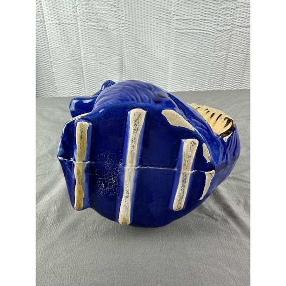 Vintage Blue Ceramic Squirrel Planter Blue‎ w/ Gold Accents Cute Animal Figurine - Picture 6 of 7